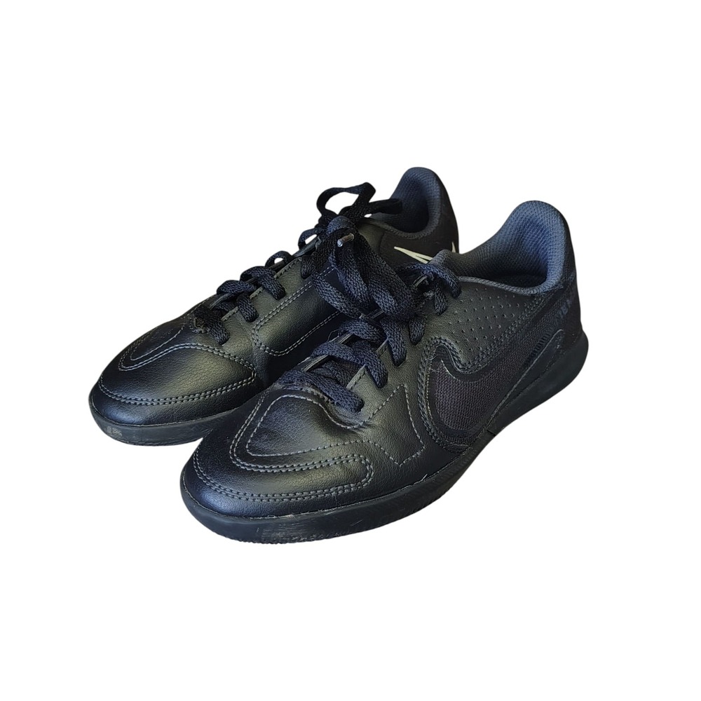 Nike Tiempo Legend Black Indoor Soccer Shoes youth size 1.5